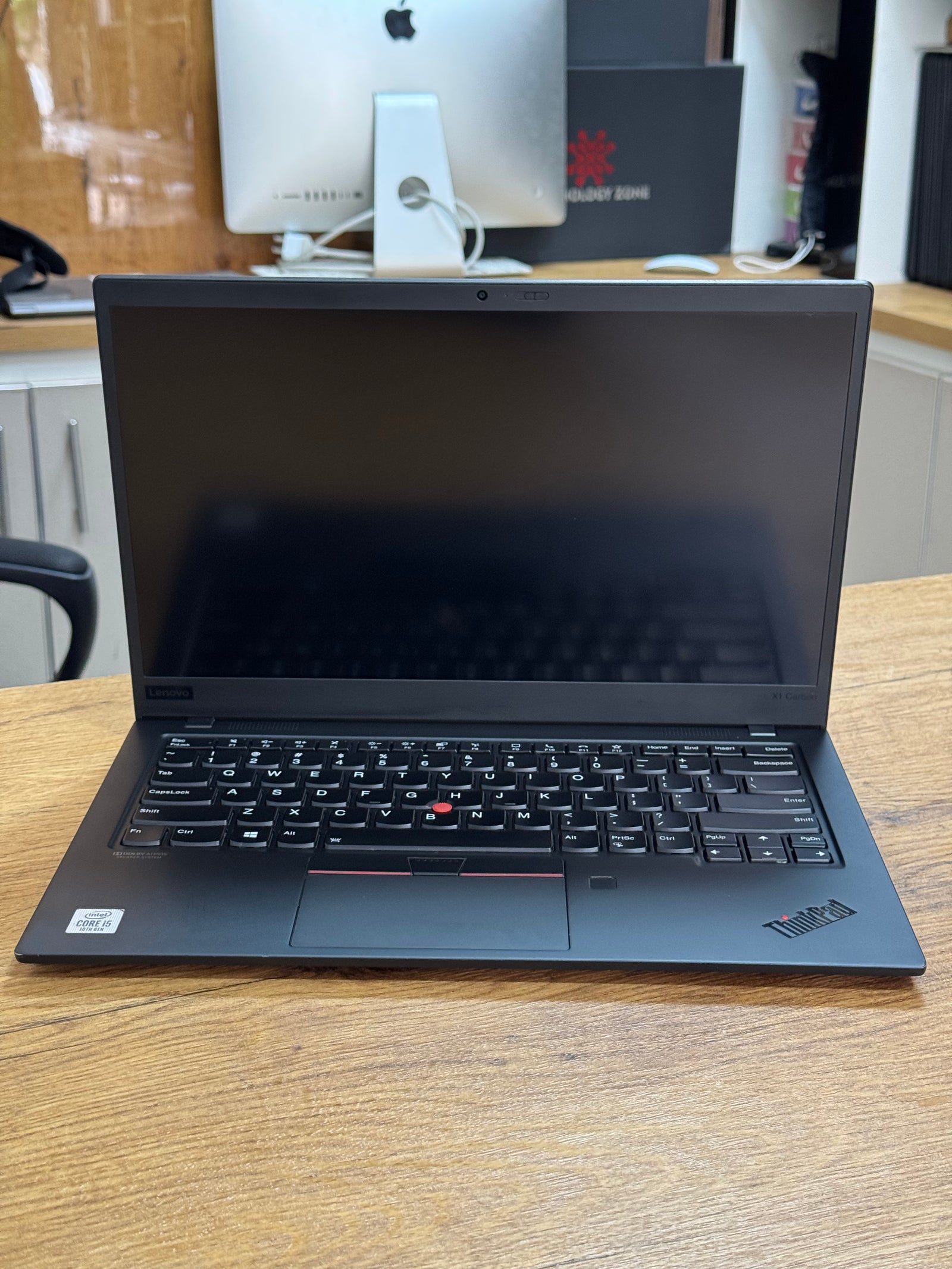 LENOVO X1 CARBON - I5-10TH 8-256GB - Image 2