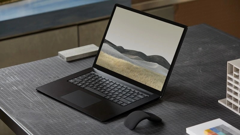 MICROSOFT SURFACE LAPTOP 3 15INCH BLACK - I7-10TH 16-256GB - Image 4