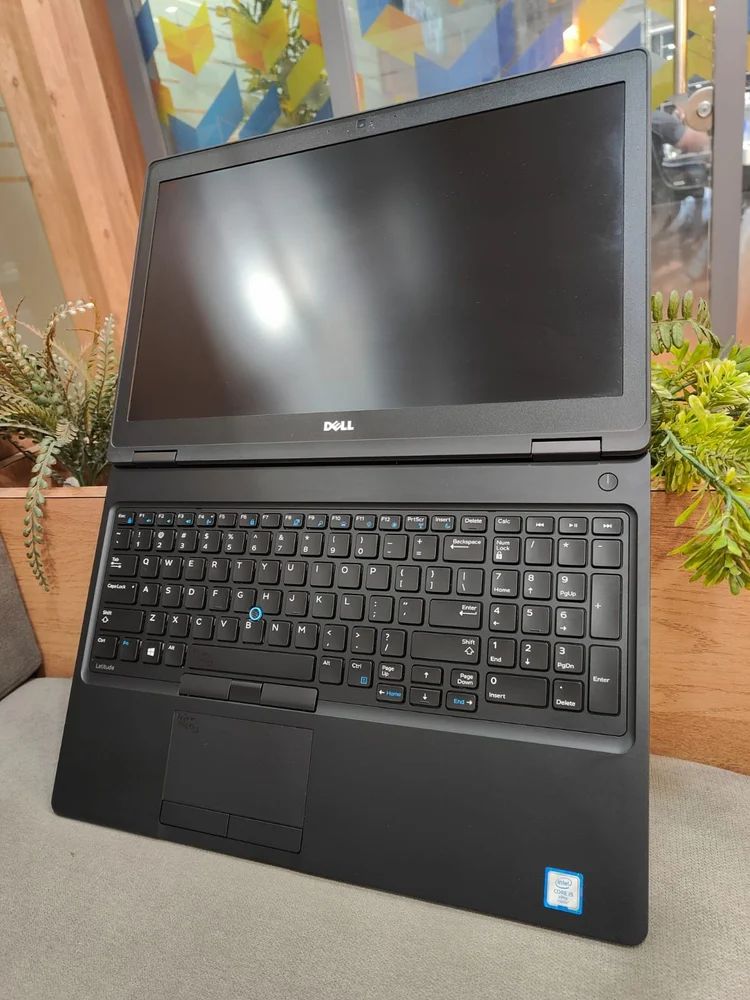 DELL 5580 - I5-6TH 8-256GB - Image 4